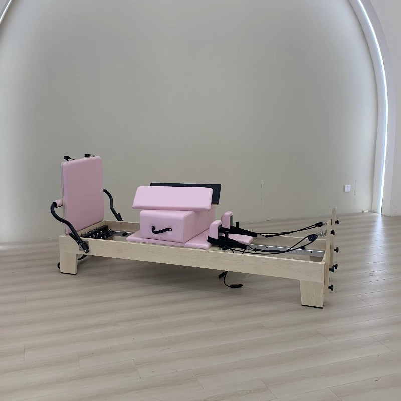 سرير بيلاتس خشبي اقتصادي للتدر - مراجعة Home Gym Cost وسعره