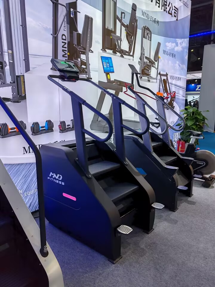 تصميم جديد لمعدات اللياقة البد - مراجعة Home Gym Design وسعره